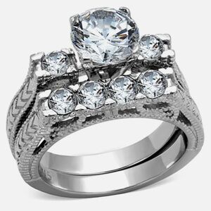 Engagement Ring and wedding band 2 pieces antique Finish with Cubic Zirconia